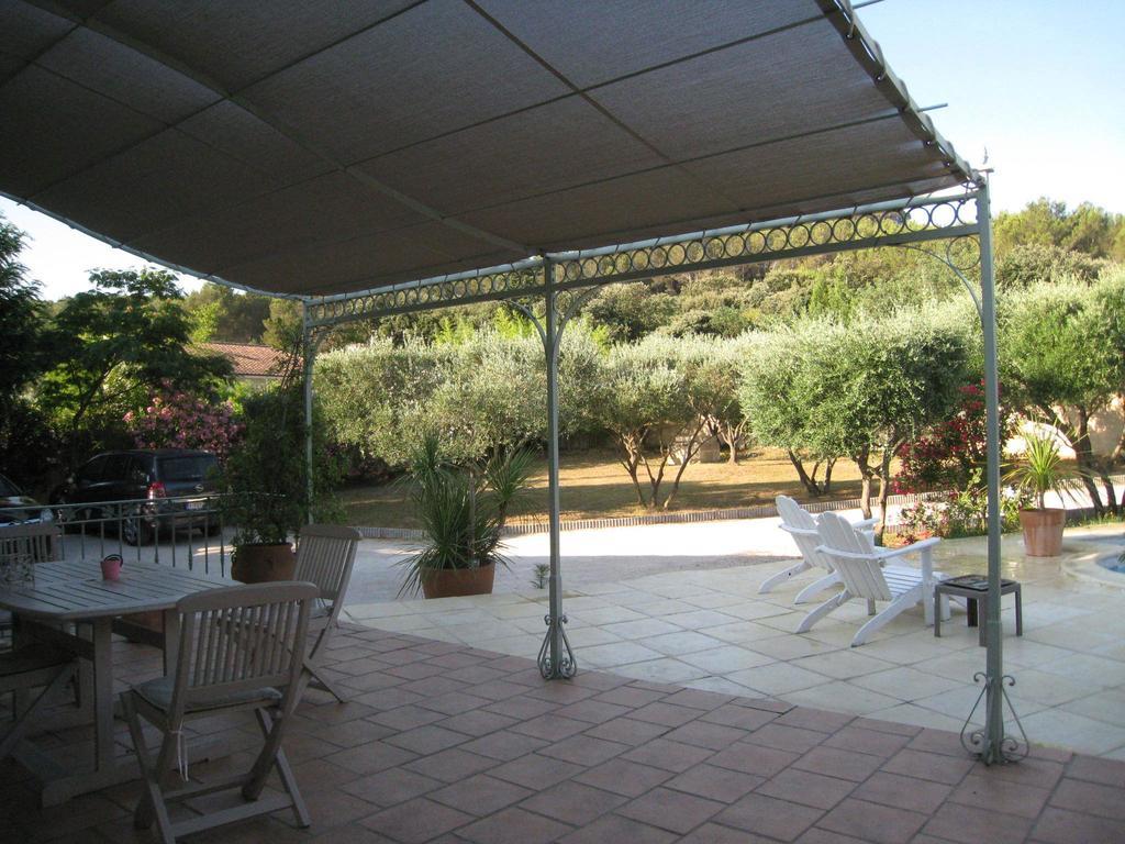 Le Clos Olives Comps  Ruang foto
