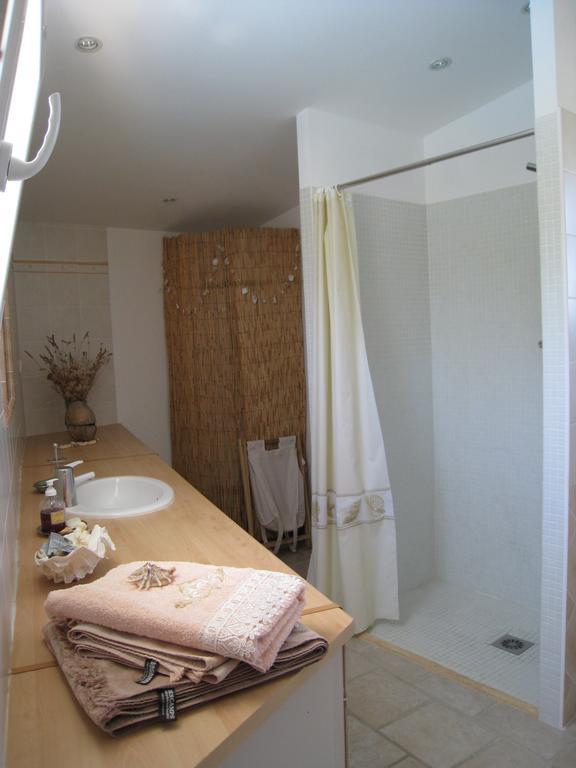Le Clos Olives Comps  Ruang foto